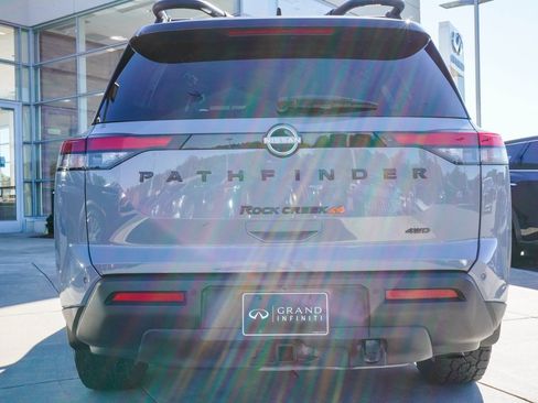 Used 2023 Nissan Pathfinder Rock Creek image 10