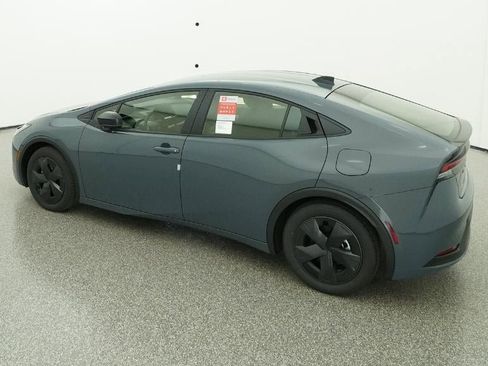 New 2026 Toyota Prius LE image 4