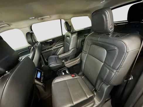 Used 2020 Lincoln Aviator Reserve w/ Elements Package Plus AWD/4WD image 29
