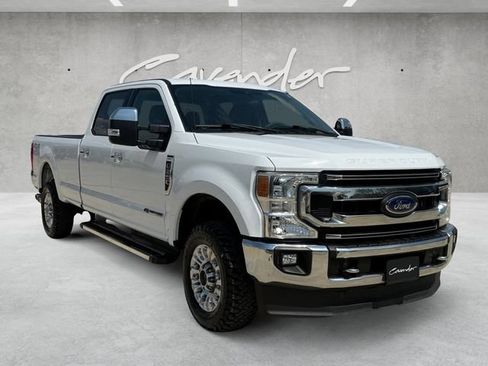 Used 2022 Ford F250 XLT w/ XLT Premium Package AWD/4WD image 2