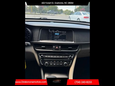 Used 2018 Kia Optima LX FWD image 13