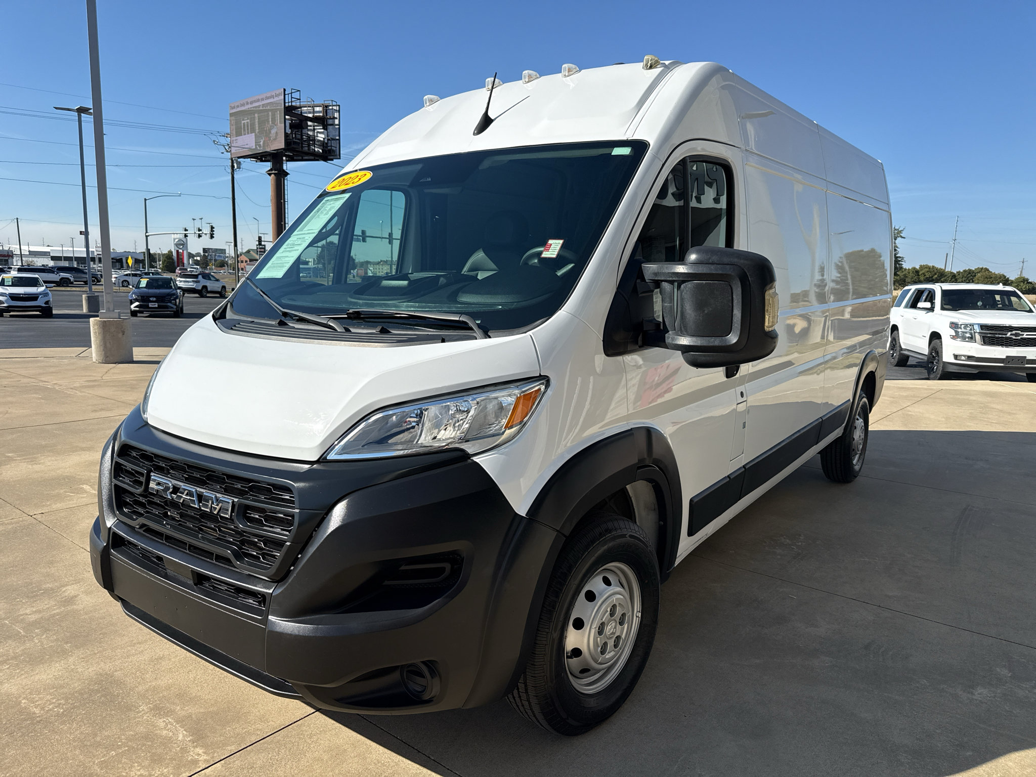 Used 2023 RAM ProMaster 2500 FWD image 3