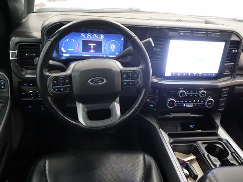 Used 2024 Ford F250 Lariat AWD/4WD image 4