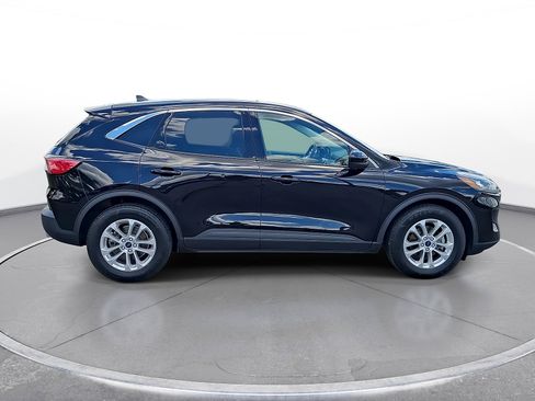 Used 2021 Ford Escape SE FWD image 9