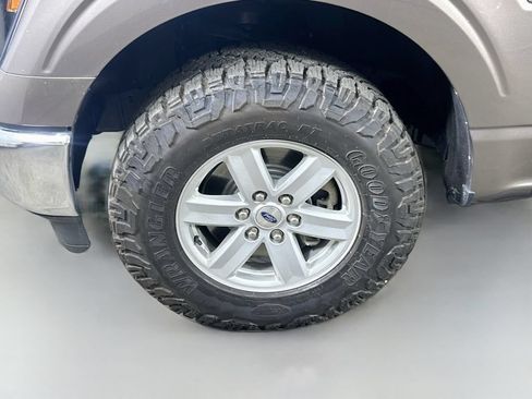 Used 2023 Ford F150 XLT w/ Trailer Tow Package AWD/4WD image 8