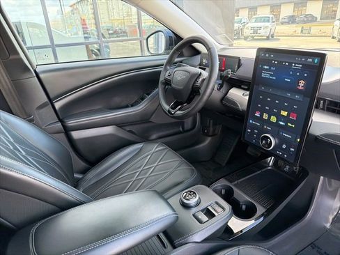 Used 2021 Ford Mustang Mach-E California Route 1 image 12