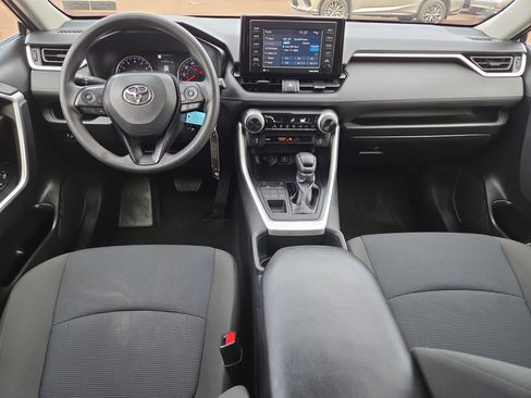 Used 2022 Toyota RAV4 LE image 23