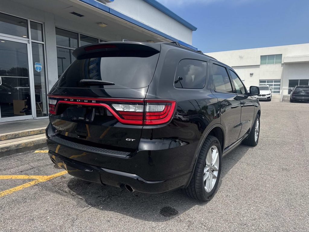 Used 2024 Dodge Durango GT AWD/4WD image 8