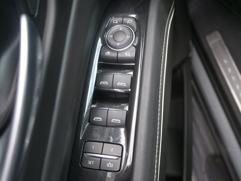 Used 2023 Cadillac Escalade V w/ Heavy-Duty Trailer Package AWD/4WD image 15