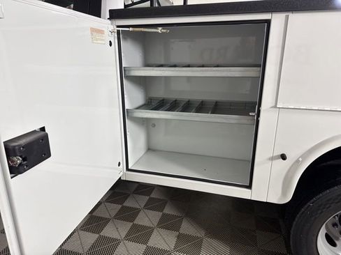 New 2025 Ford F550 4x4 Regular Cab Super Duty image 20