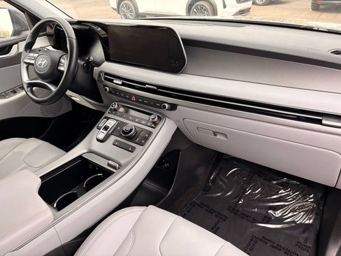 Used 2025 Hyundai Palisade SEL FWD image 12