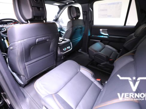 New 2026 Ford Expedition Tremor image 9