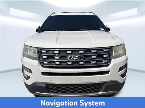 Used 2016 Ford Explorer Limited FWD image 2