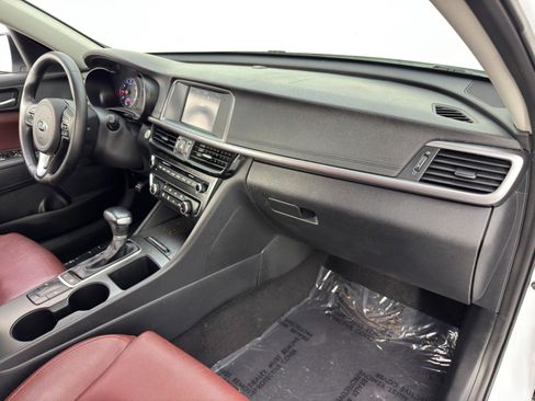 Used 2017 Kia Optima LX w/ Value Package image 13