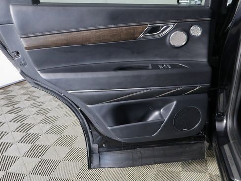 Used 2024 Genesis GV80 3.5T w/ Prestige Package image 30