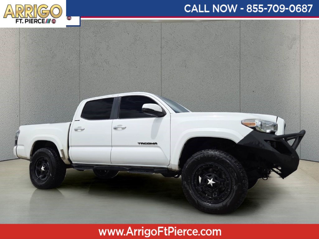 Used 2016 Toyota Tacoma Limited w/ Towing Package AWD/4WD image 1