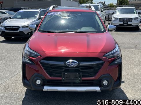 Used 2025 Subaru Outback Touring w/ Popular Package #2 AWD/4WD image 2