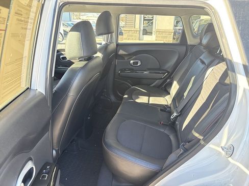 Used 2019 Kia Soul ! w/ Technology Package image 24