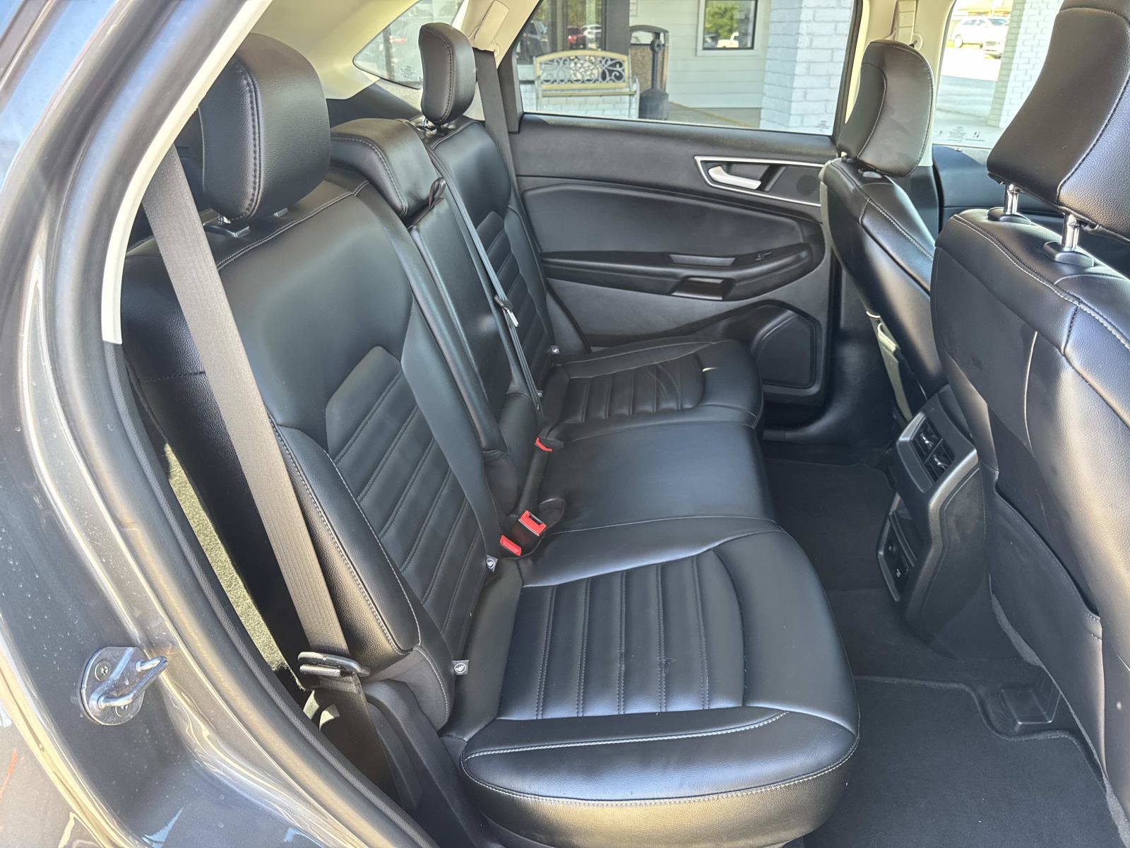 Used 2024 Ford Edge SEL w/ Convenience Package AWD/4WD image 9