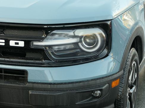 Used 2022 Ford Bronco Sport Outer Banks image 10