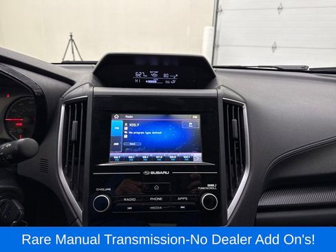 Certified 2023 Subaru Crosstrek 2.0i image 17