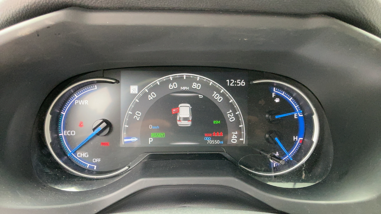 Used 2022 Toyota RAV4 XSE AWD/4WD image 12