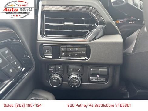 New 2026 GMC Yukon XL Elevation AWD/4WD image 19