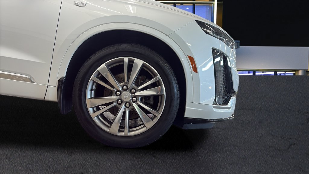 Used 2021 Cadillac XT6 Premium Luxury AWD/4WD image 24