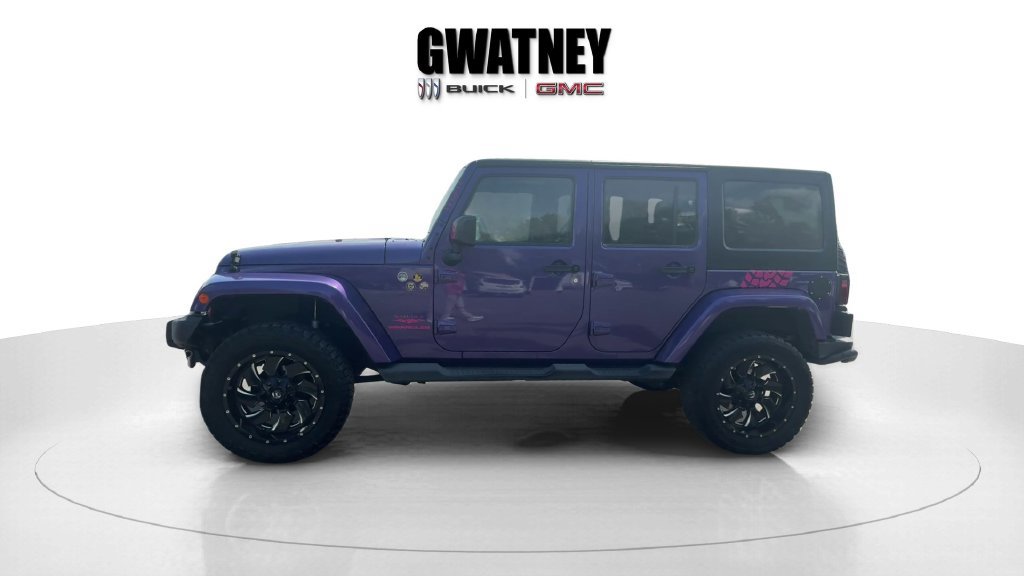 Used 2016 Jeep Wrangler Unlimited Sahara w/ Dual Top Group AWD/4WD image 7