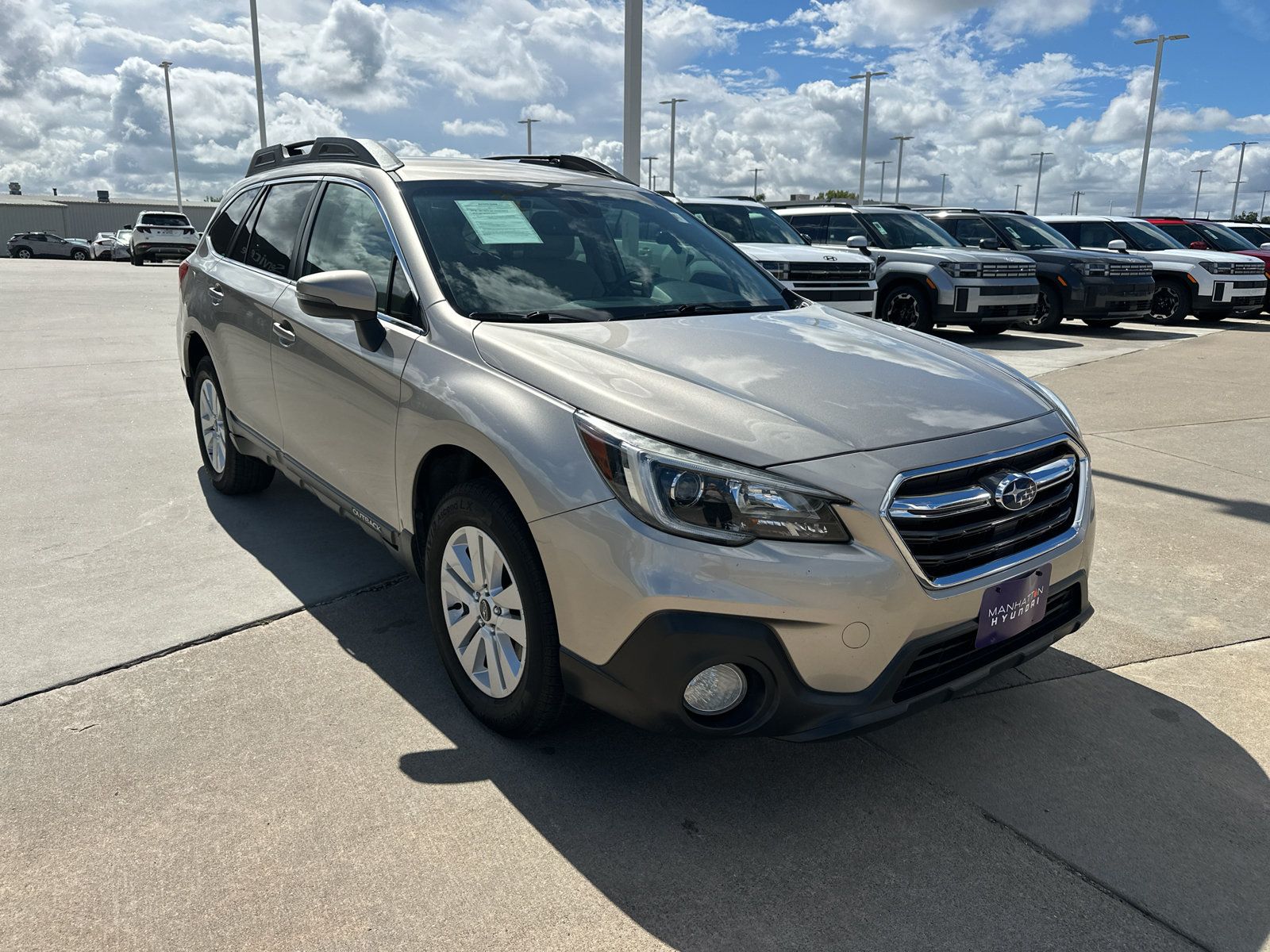 Used 2018 Subaru Outback 2.5i Premium AWD/4WD image 8