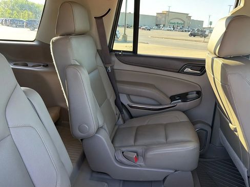 Used 2018 GMC Yukon SLT w/ Premium Edition image 70