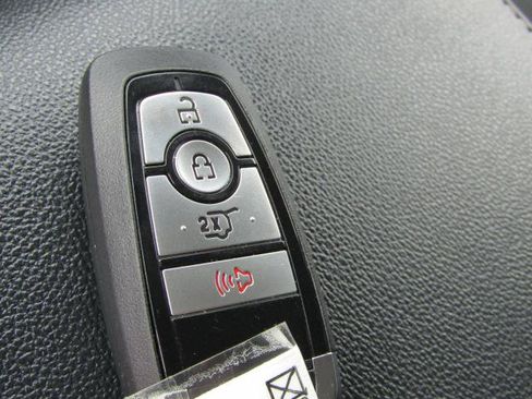 Certified 2024 Ford Expedition XLT AWD/4WD image 27