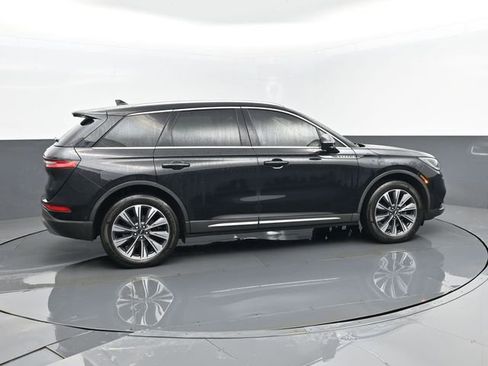 Used 2021 Lincoln Corsair Reserve w/ Equipment Group 201A image 4