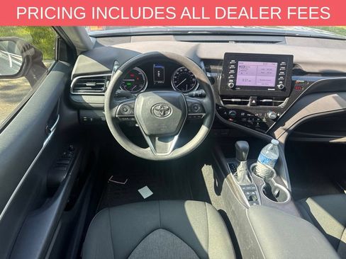 Used 2023 Toyota Camry LE FWD image 2