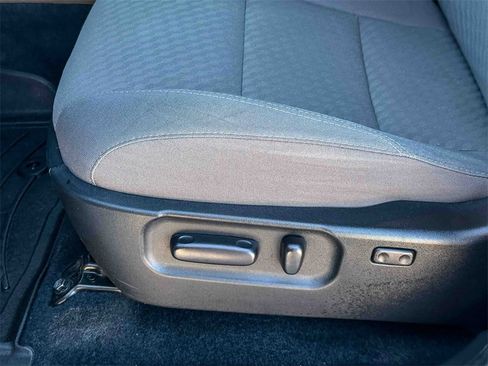 Used 2022 Toyota Tacoma SR5 image 15