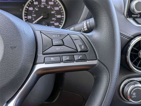 Used 2025 Nissan Sentra SV FWD image 26