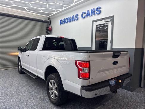 Used 2018 Ford F150 XLT w/ Equipment Group 302A Luxury AWD/4WD image 4