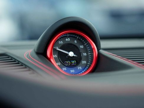 Used 2024 Porsche 911 Carrera 4 GTS w/ Premium Package image 79