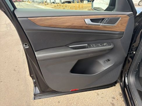New 2026 Volkswagen Atlas SE AWD/4WD image 10