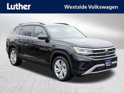 Certified 2023 Volkswagen Atlas SE w/ Panoramic Sunroof Package image 1