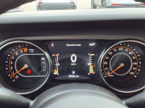 Used 2023 Jeep Gladiator Sport AWD/4WD image 20