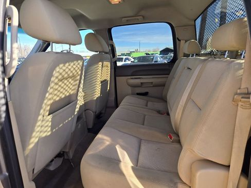 Used 2014 Chevrolet Silverado 3500 LT w/ Interior Plus Package image 18