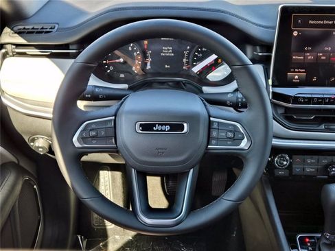 New 2026 Jeep Compass Limited AWD/4WD image 43