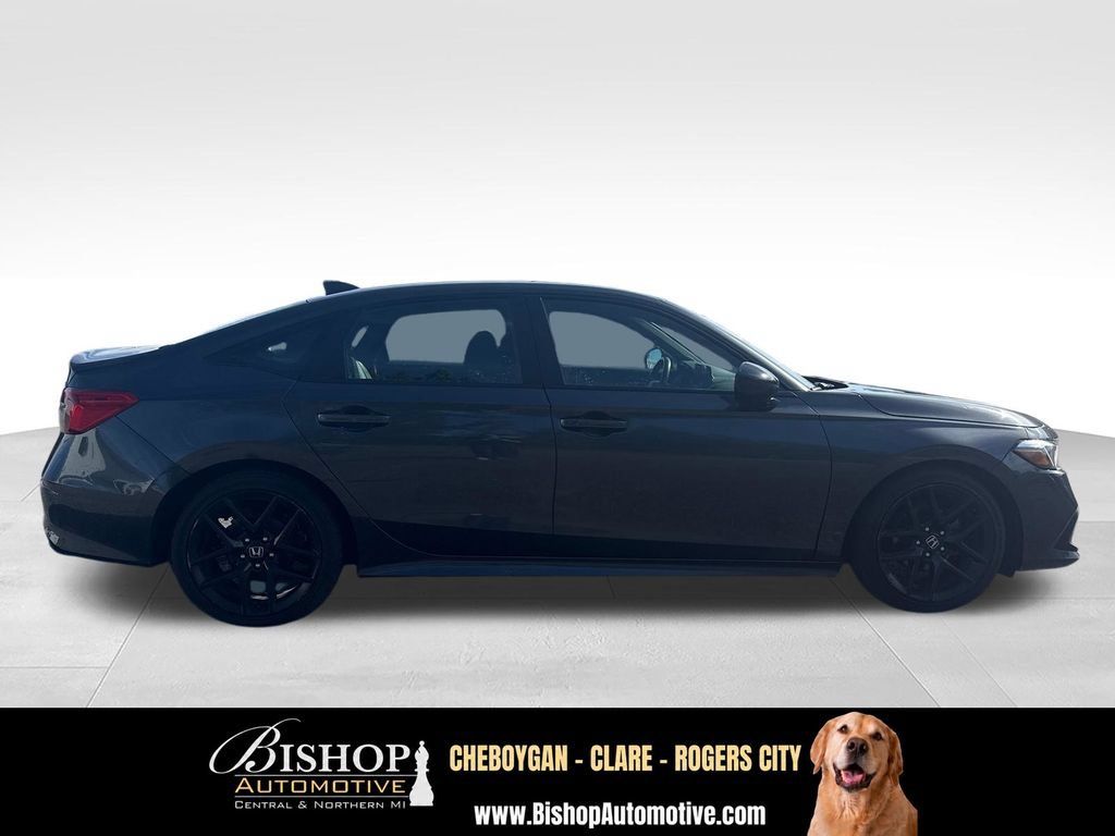 Used 2022 Honda Civic Sport image 12