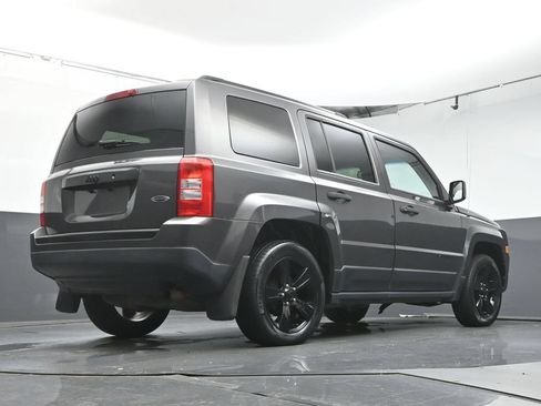 Used 2015 Jeep Patriot Sport FWD image 34