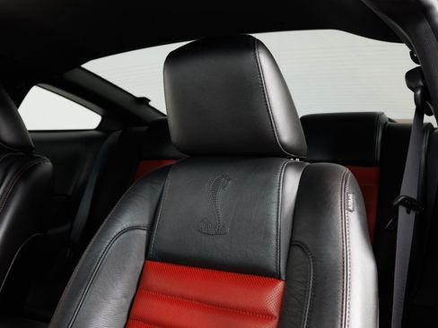 Used 2007 Ford Mustang Shelby GT500 RWD image 16