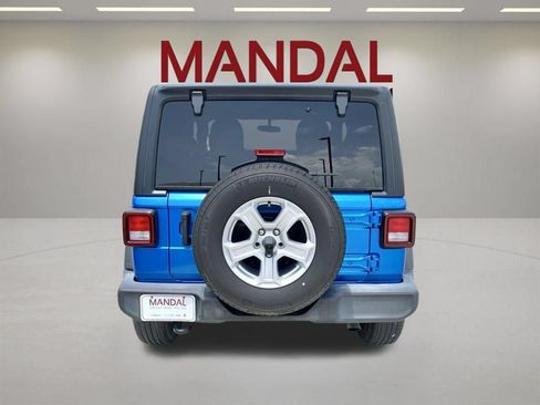 Used 2021 Jeep Wrangler Sport AWD/4WD image 6