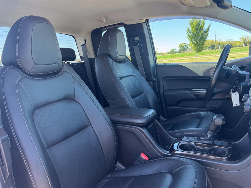 Used 2015 GMC Canyon SLT AWD/4WD image 24