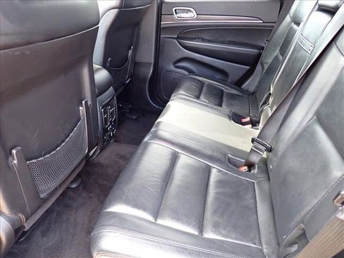 Used 2018 Jeep Grand Cherokee Limited AWD/4WD image 10