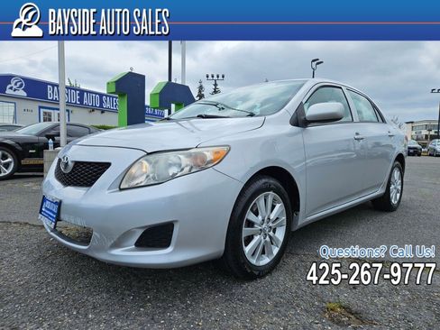 Used 2009 Toyota Corolla LE FWD image 1